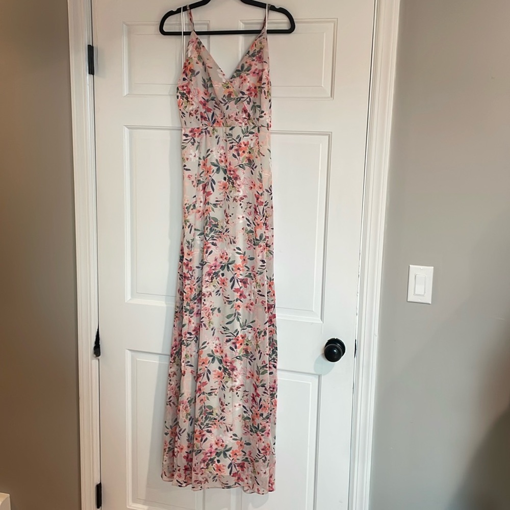 Lulus maxi floral dress, size large
